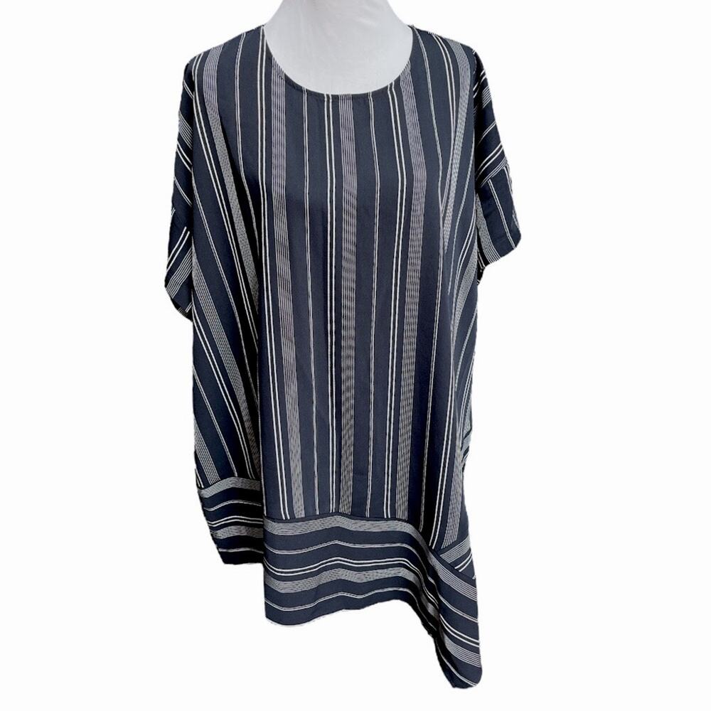 Lane Bryant Striped Asymmetrical Short Sleeve Blouse Navy Blue White Size 16